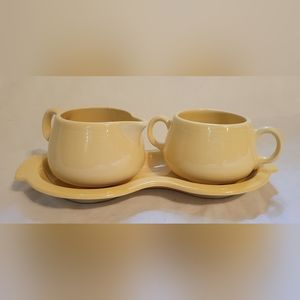 Homer Laughlin Yellow Cream and Sugar set